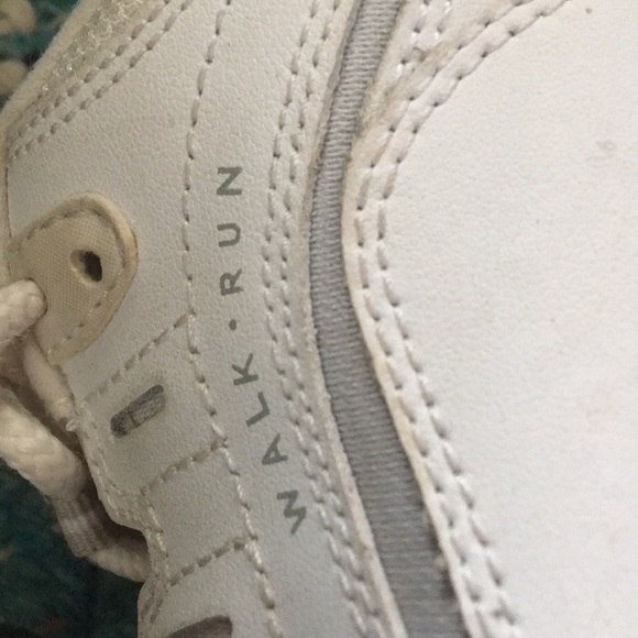 Easy Spirit Walking/Running Shoes Size 6.5 - Picture 4 of 6